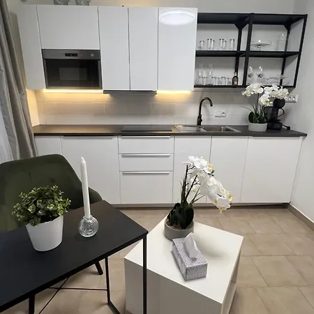 Milada Apartmán *